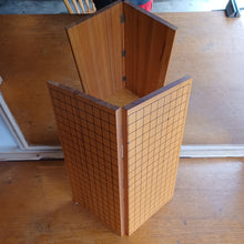 Load image into Gallery viewer, #C272 - 2cm Folding Board - Vintage