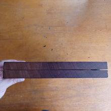 Load image into Gallery viewer, #C273 - 2cm Folding Board - Vintage