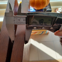 Load image into Gallery viewer, #C334 - 1.9cm Folding Board - Vintage