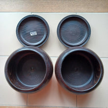 Load image into Gallery viewer, #C365 - Size 25 Slate and Shell Go Stones (Japanese) and Go Bowls (Chestnut) Set - Suwabute