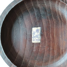 Load image into Gallery viewer, #C365 - Size 25 Slate and Shell Go Stones (Japanese) and Go Bowls (Chestnut) Set - Suwabute