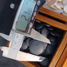Load image into Gallery viewer, #C368 - Size 20 Slate and Shell Go Stones (Japanese) and Go Boxes Set - Suwabute