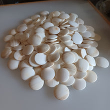 Load image into Gallery viewer, #C368 - Size 20 Slate and Shell Go Stones (Japanese) and Go Boxes Set - Suwabute