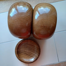 Load image into Gallery viewer, #C371 - Size 34 Go Stones (Slate and Clamshell) and Go Bowls (Mulberry / Cherry) Set