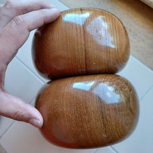 Load image into Gallery viewer, #C371 - Size 34 Go Stones (Slate and Clamshell) and Go Bowls (Mulberry / Cherry) Set