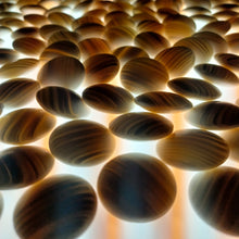 Load image into Gallery viewer, #C374 - Size 30 Slate and Shell Go Stones (Japanese) and Go Bowls (Keyaki) Set - Suwabute