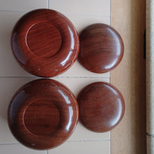 Load image into Gallery viewer, #C378 - Size 31 Go Stones (Slate and Snow-grade Clamshell) and Go Bowls (Quince) Set