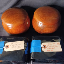 Load image into Gallery viewer, #C378 - Size 31 Go Stones (Slate and Snow-grade Clamshell) and Go Bowls (Quince) Set