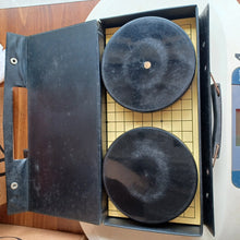 Load image into Gallery viewer, #C383 Magnetic Baduk Set and Travel Case