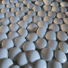 Load image into Gallery viewer, #C387 - Size 32 Go Stones (Slate and Shell) and Go Bowls (Quince) Set
