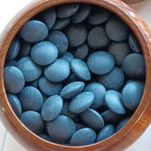 Load image into Gallery viewer, #C388 - Size 36 Go Stones (Slate and Clamshell) and Go Bowls (Camphor) Set