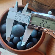 Load image into Gallery viewer, #C392 - Size 36 Go Stones (Slate and Clamshell) and Go Bowls (Keyaki) Set