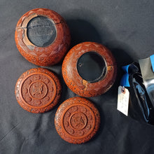 Load image into Gallery viewer, #C411 - Size 15 Go Stones (Japanese Slate and Clamshell) and Go Bowls (Lacquered) Set