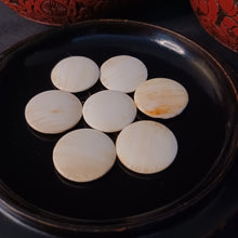 Load image into Gallery viewer, #C411 - Size 15 Go Stones (Japanese Slate and Clamshell) and Go Bowls (Lacquered) Set