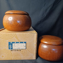 Load image into Gallery viewer, #C412 - Unrefurbished - Size 30 Go Stones and Go Bowls Set - Size XL Quince - Original Box