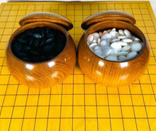 Load image into Gallery viewer, #J1425255 - 13.5cm Floor Board Set - Kaya - Kiomote - Size 32 Slate & Shell - Oak Bowls - Free FedEx Shipping