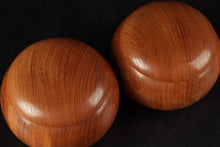 Load image into Gallery viewer, #J3786965 - Size 36 Slate & Shell - Cherry Bowls - Paulownia Box - Free FedEx Shipping