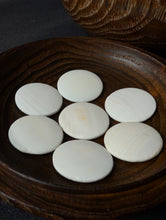 Load image into Gallery viewer, #C416 - Size 20 Slate and Shell Go Stones (Japanese) and Go Bowls Set (Chestnut)