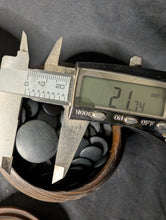 Load image into Gallery viewer, #C416 - Size 20 Slate and Shell Go Stones (Japanese) and Go Bowls Set (Chestnut)