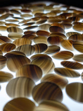Load image into Gallery viewer, #C416 - Size 20 Slate and Shell Go Stones (Japanese) and Go Bowls Set (Chestnut)