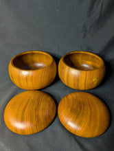 Load image into Gallery viewer, #C419 - Size 36 Slate and Shell Go Stones (Japanese) and Go Bowls (Camphor) Set - Suwabute