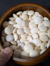 Load image into Gallery viewer, #C419 - Size 36 Slate and Shell Go Stones (Japanese) and Go Bowls (Camphor) Set - Suwabute