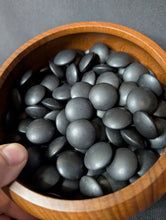 Load image into Gallery viewer, #C419 - Size 36 Slate and Shell Go Stones (Japanese) and Go Bowls (Camphor) Set - Suwabute