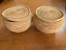 Load image into Gallery viewer, #C445 - 2.5cm Mortise & Tenon Board Set - Woven Bowls - Glass Stones - Shogi PIeces - Magnetic Set - Memory Card Game