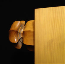 Загрузите изображение в средство просмотра галереи, #J4011185 - 17cm Floor Board - Kaya - Quartersawn - Paulownia Lid - Free FedEx Shipping