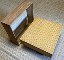 Load image into Gallery viewer, #J282070 - 11.5cm Floor Board - Kaya - Kiura Itame - Paulownia Lid - Free FedEx Shipping