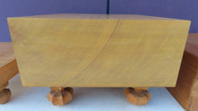 Load image into Gallery viewer, #J199657 - 17cm Floor Board - Shinkaya - Shihou-masa Cut - Paulownia Lid - Bonus Shogi Board - Free FedEx Shipping