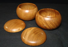 Load image into Gallery viewer, #J248530 - 6cm Table Board Set - Size 34 Slate and Shell - Kaya - Keyaki Bowls - Paulownia box and lid - Free FedEx Shipping