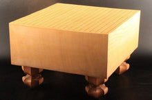 Load image into Gallery viewer, #J275855 - 17.5cm Floor Board - Shinkaya - Tenchi-masa Cut - Paulownia Lid - Free FedEx Shipping
