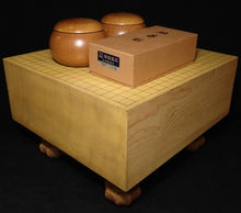 Load image into Gallery viewer, #J280762 - 17cm Floor Board Set - Shinkaya - Tenchi-masa Cut - Keyaki Bowls - Size 35 Slate & Shell - Free FedEx Shipping