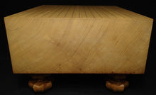 Load image into Gallery viewer, #J231474 - 17cm Floor Board Set - Shinkaya - Shihou-masa Cut - Keyaki Bowls - Size 34 Slate & Shell - Free FedEx Shipping
