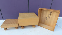 Load image into Gallery viewer, #J199657 - 17cm Floor Board - Shinkaya - Shihou-masa Cut - Paulownia Lid - Bonus Shogi Board - Free FedEx Shipping