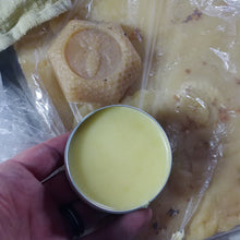 Load image into Gallery viewer, Monkey Wax (v1.0 / v2.0) Linseed-based Paste Wax for Go Boards and Go Bowls - 2oz / 8oz - Accessory