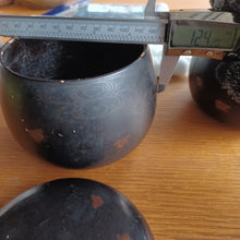 Load image into Gallery viewer, Size 30 Go Stones and Go Bowls Set - Antique Black and Gold Lacquered Bowls - Glass Stones - #C109