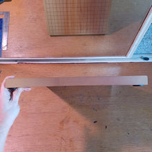 Load image into Gallery viewer, 2.5cm Table Board - Spruce / Hiba - Hagi - #C126