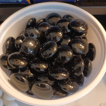 Load image into Gallery viewer, Agate & Onyx Set - Size 36-40 Bi-convex Go Stones and Dark Keyaki Go Bowls - #C137