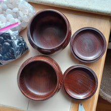 Load image into Gallery viewer, Agate & Onyx Set - Size 36-40 Bi-convex Go Stones and Dark Keyaki Go Bowls - #C137