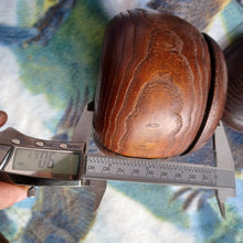 Load image into Gallery viewer, #C162 - Size 20 Go Stones and Go Bowls Set - Medium Chestnut - Japanese Clamshell