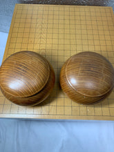 Load image into Gallery viewer, CLEARANCE - #139511 - 13cm Floor Board Set - Kaya - Size 36 Slate & Shell - Mulberry / Keyaki Bowls - Free Airmail Shipping