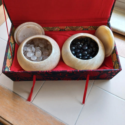 #C280 - Agate & Onyx Set - Marble Bowls - Size 34ish Bi-convex Go Stones