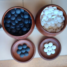 Load image into Gallery viewer, #C306 - Size 34 Go Stones (Slate and Clamshell) and Go Bowls (Keyaki) Set
