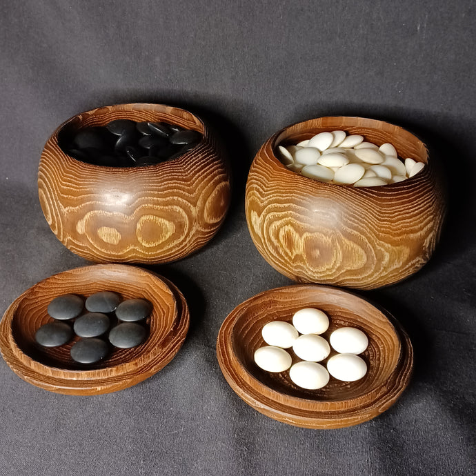 #C403 - Size 31 Slate and Shell Go Stones (Japanese) and Go Bowls (Chestnut) Set - Suwabute - Off-Spec