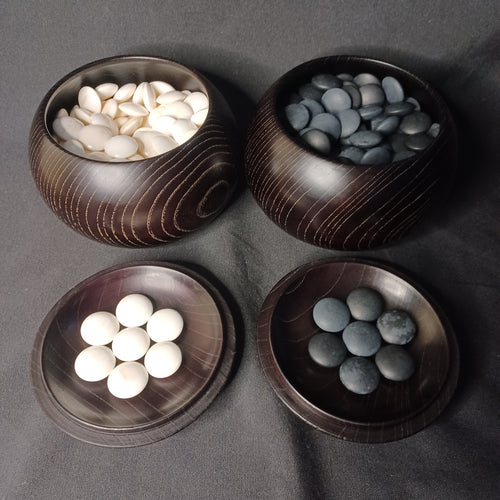 #C415 - Size 34 Slate and Shell Go Stones (Japanese) and Go Bowls (Keyaki) Set - Suwabute