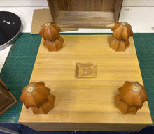 Load image into Gallery viewer, #J6847827 - 18cm Floor Board Set - Shinkaya - Tenchi-masa Cut - Slate &amp; Shell - Cherry Bowls - Free Airmail Shipping
