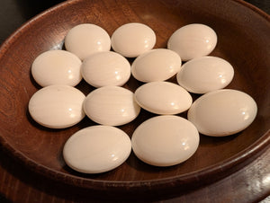#C446 - Size 32/33 Slate and Shell Go Stones and Go Bowls Set