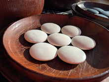 Load image into Gallery viewer, #C461 - Size 18 Slate &amp; Shell Set - Japanese Clamshell - Vintage Bowls